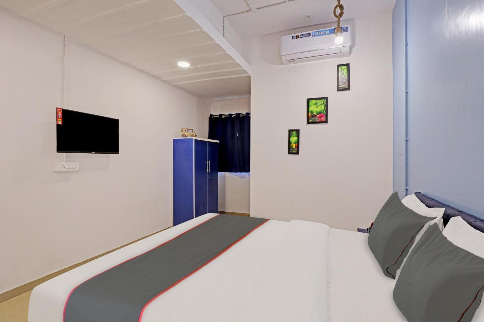 Hotel Silk, Premier Budget Friendly Luxury Hotel In Surat, Perfect For Families, Couples And Business Travelers Extérieur photo